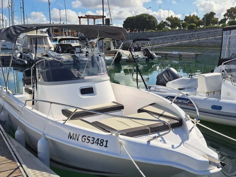 Bareboat Rental Motorboat B2 Marine with a boat licence