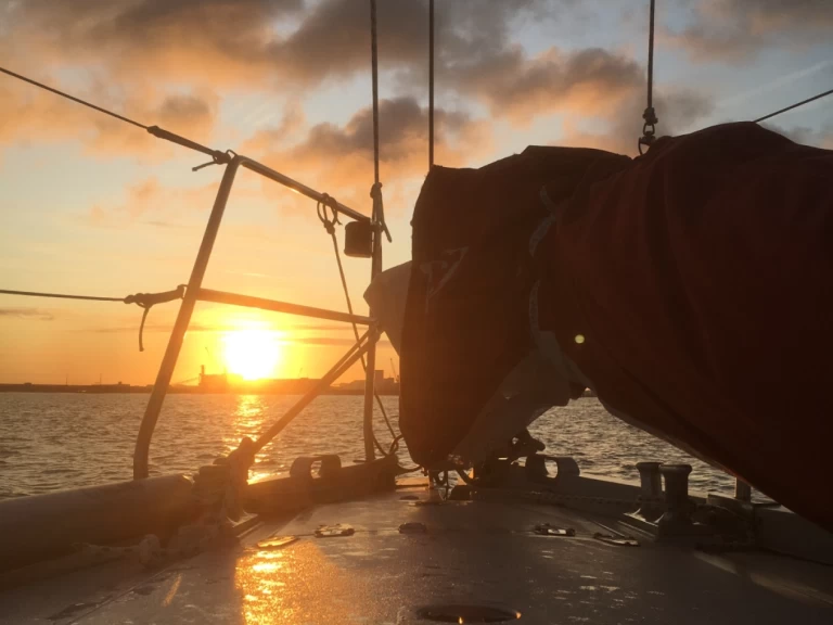 Sailboat for rent La Rochelle at the best price