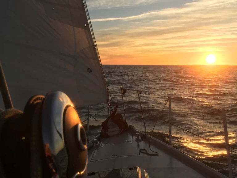 Rent a Gallart Gallart 13.50 MS La Rochelle