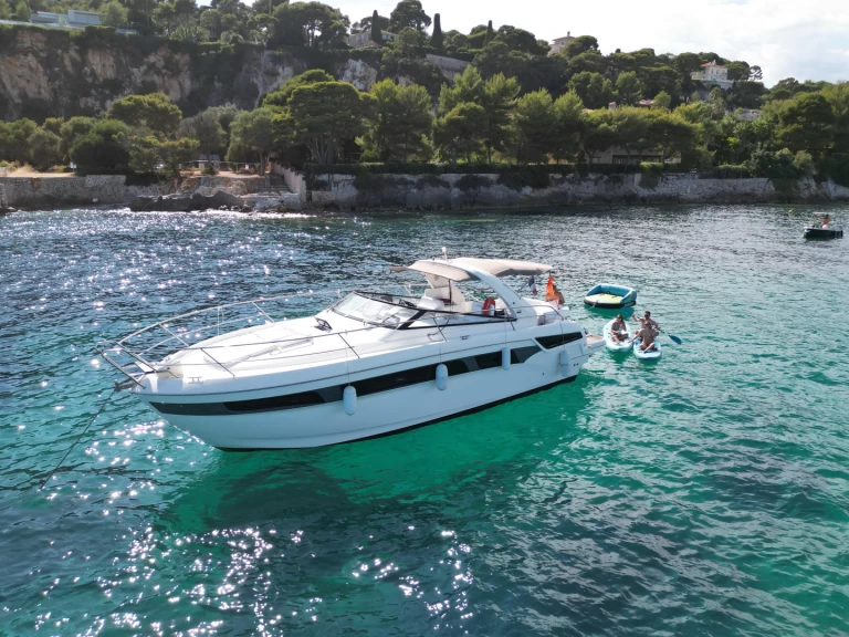 Yacht charter Beaulieu-sur-Mer cheap Bavaria 400 Sport
