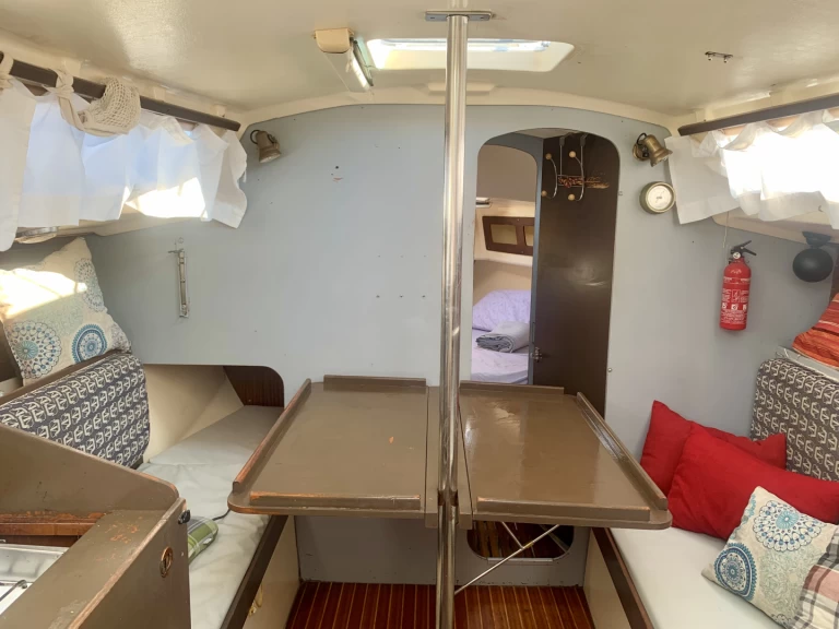 Dufour Dufour 2800 in Hyères on SamBoat