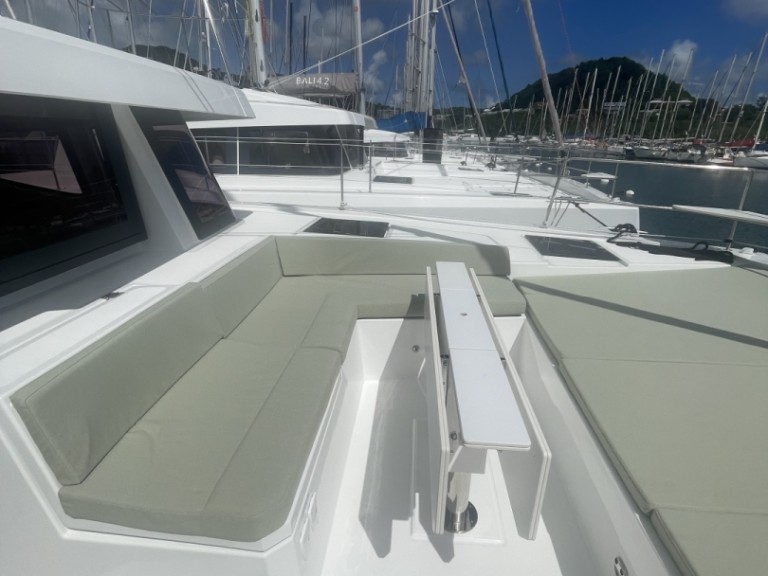 Catamaran for rent Le Marin at the best price