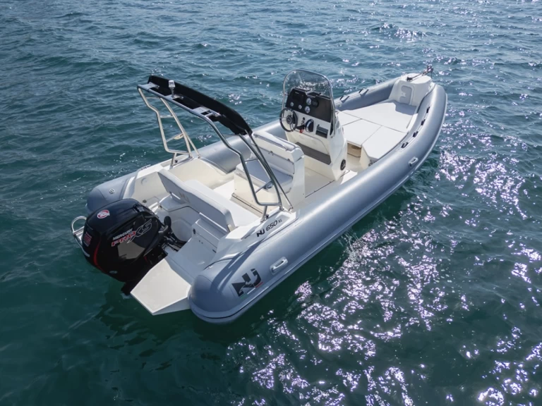 Bareboat Rental RIB Nuova Jolly with a boat licence