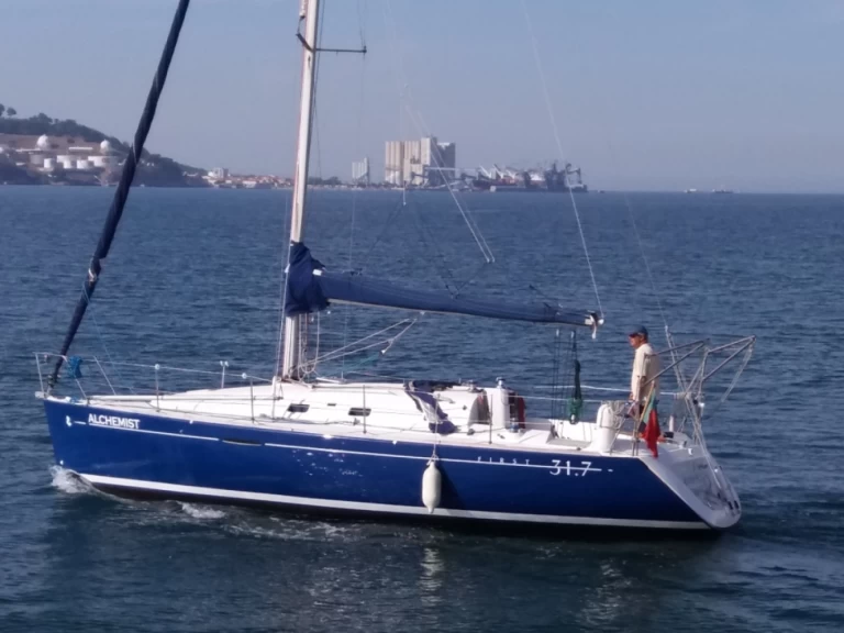 Sailboat for rent Lisbon at the best price