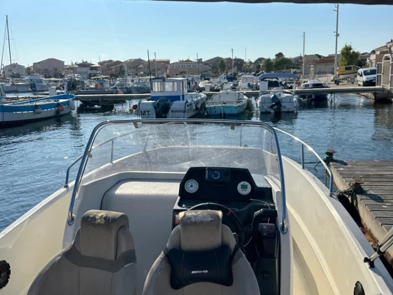 Bareboat Rental Motorboat Allegra Boats with a boat licence