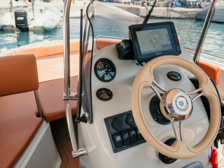 Yacht charter Vlychada cheap Kranitis Craft 1. F30Elpt Ct 2.F4MI