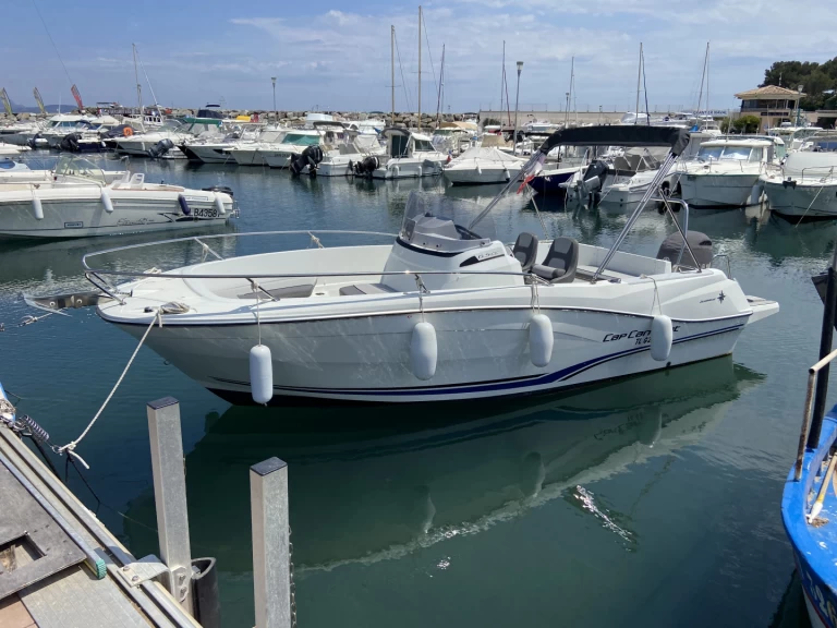 Motorboat rental with or without captain Jeanneau Saint-Aygulf