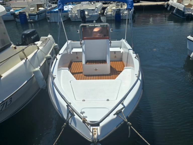 T.a mare monella 505 in Le Pradet on SamBoat