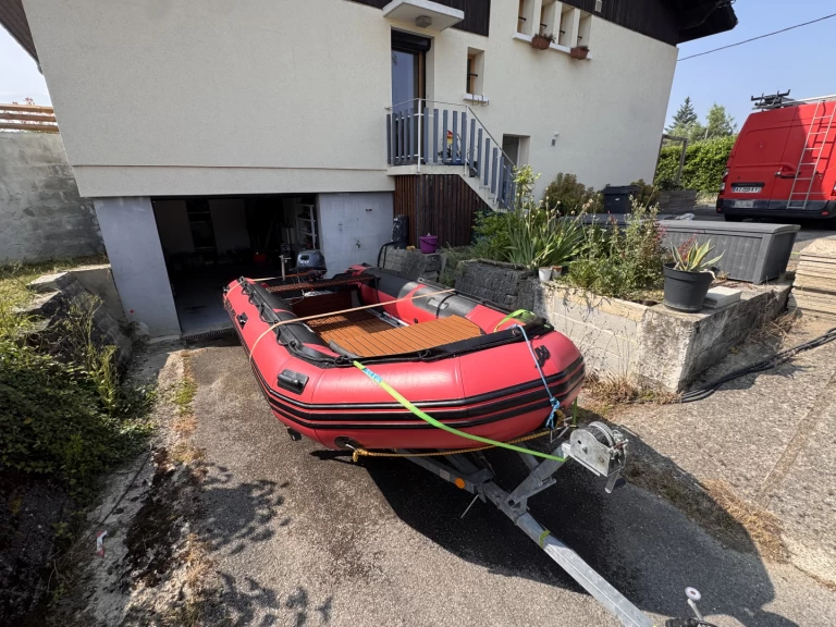Bareboat Rental RIB Quicksilver with a boat licence