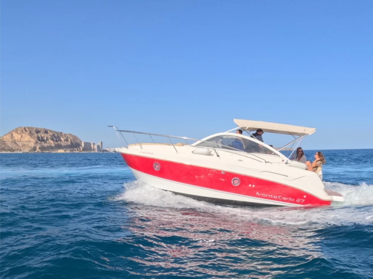 Bareboat Rental Motorboat Bénéteau with a boat licence