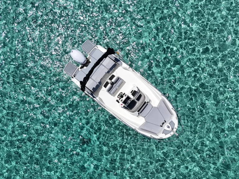 Motorboat for rent Ibiza Town at the best price
