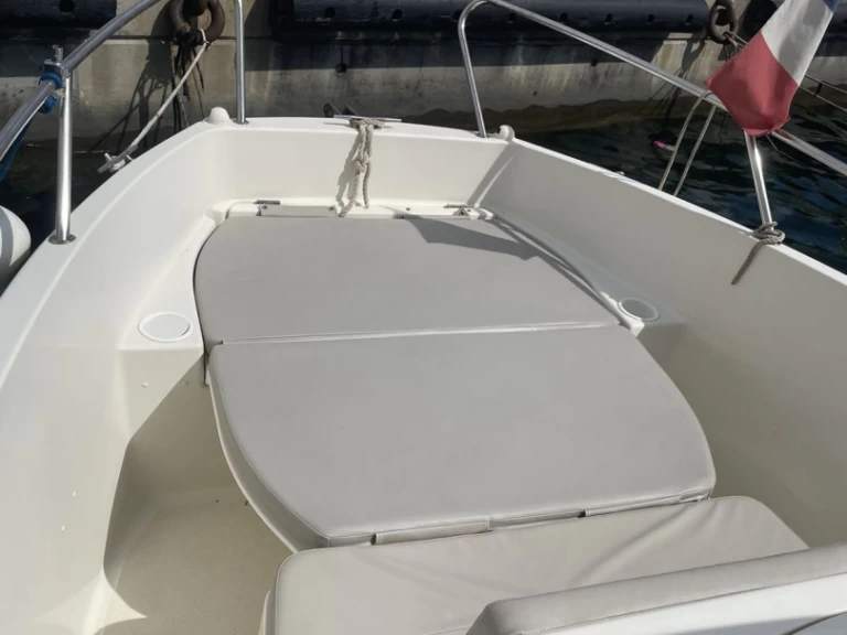 Quicksilver Activ 555 Open charter bareboat or captained in  Marseille
