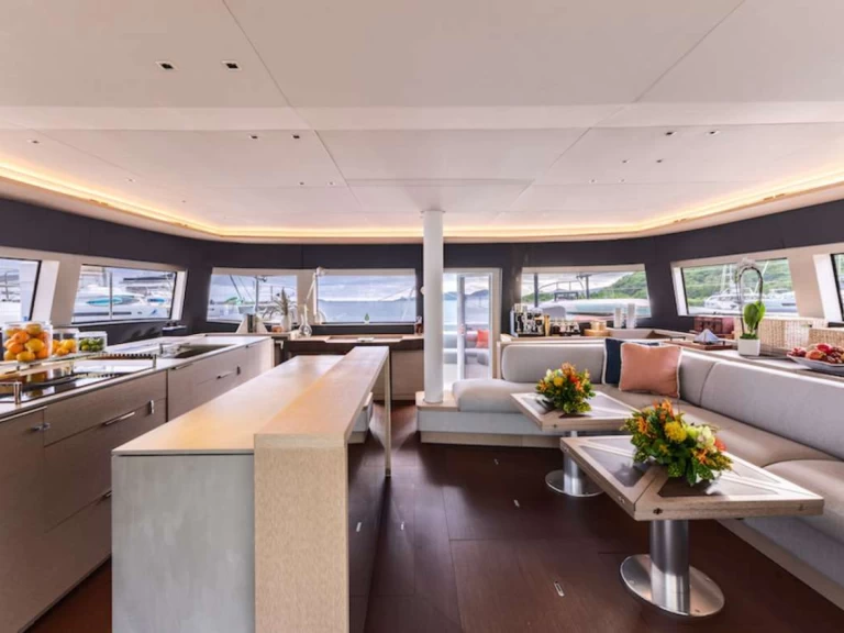 Rent a Lagoon Endless Summer III British Virgin Islands (BVI)