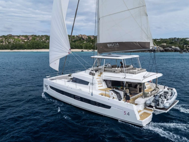 Yacht charter British Virgin Islands (BVI) cheap HIGH 5