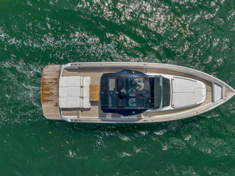 Rent a Pardo Yachts BRAMANTE State of Florida