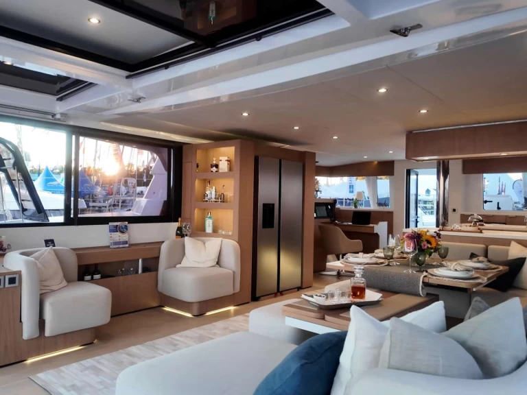 Bali SNAPDRAGON in Nassau on SamBoat