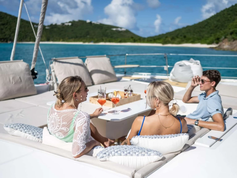 Bareboat Rental Luxury Yacht Bali with a boat licence