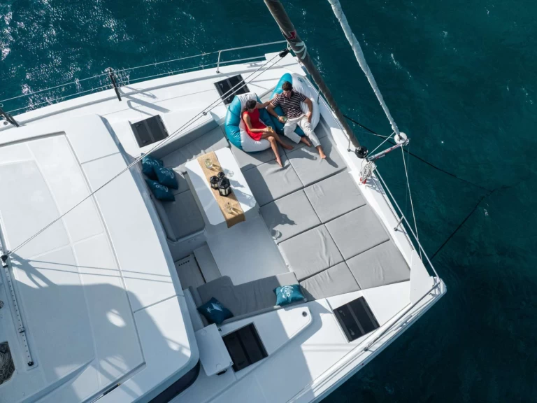 Bareboat Rental Luxury Yacht Bali with a boat licence