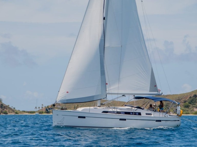 Boat rental Bavaria Bavaria Cruiser 41 - 2 cab. in Parish of Saint George on Samboat