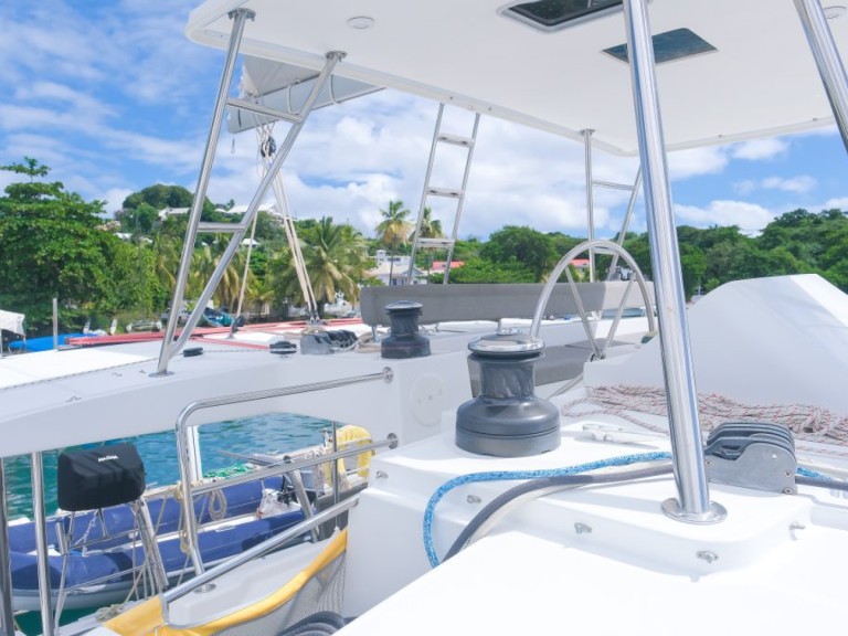 Bareboat Rental Catamaran Lagoon with a boat licence