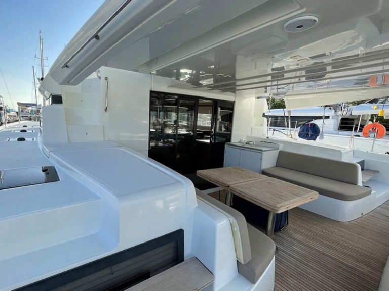 Yacht charter Parish of Saint George cheap Lagoon 50