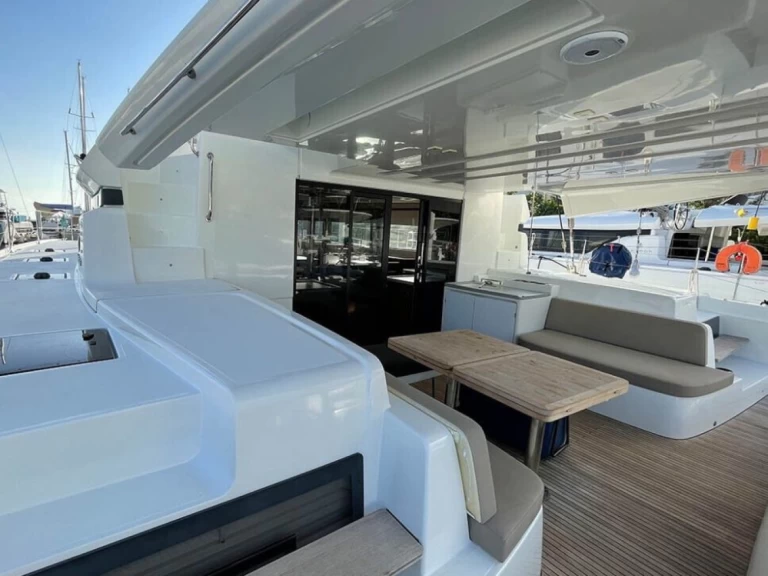 Yacht charter Parish of Saint George cheap Lagoon 50