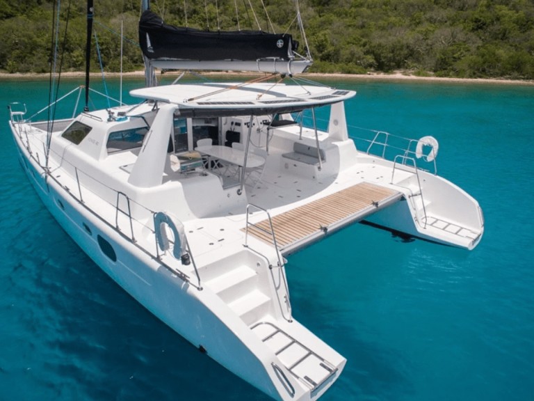 Voyage Voyage 480 - 4 + 2 cab. in Parish of Saint George on SamBoat