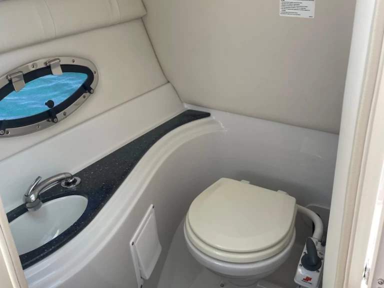 Crownline Crownline 260 LS charter bareboat or captained in  Portals Nous