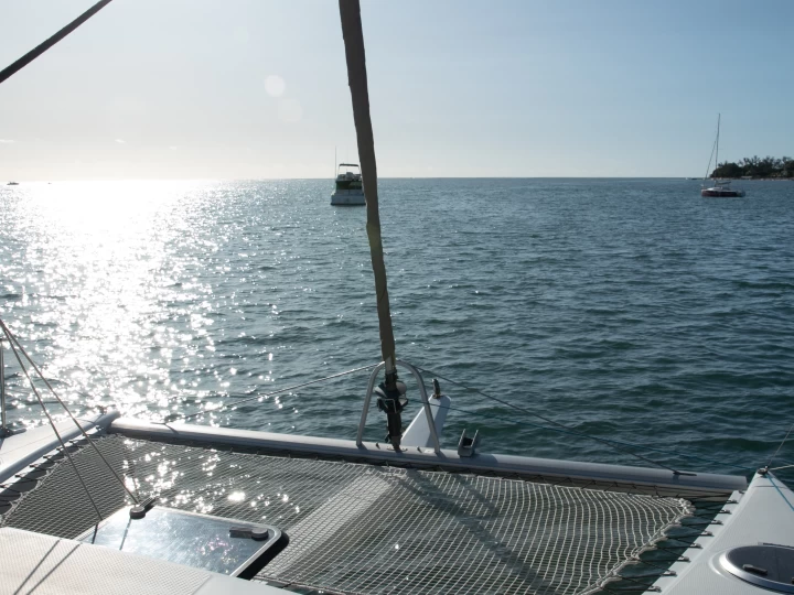 Rent a Fountaine Pajot Mahe 36 Baie du Tamarin