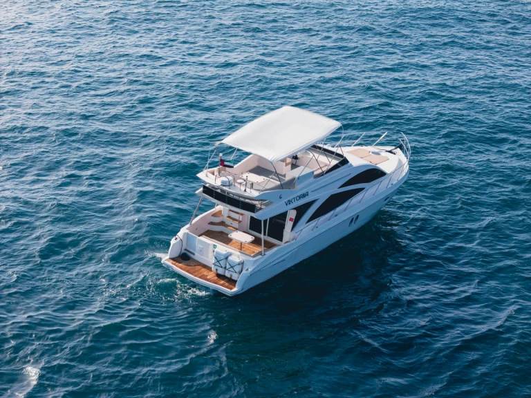Rent a Oryx 46ft Dubai Marina