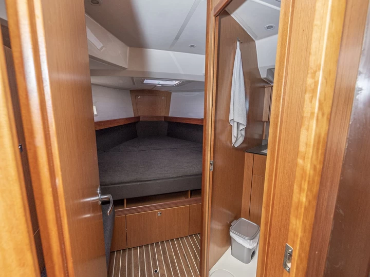 Sailboat rental in Kalkara - Bavaria Bavaria 41