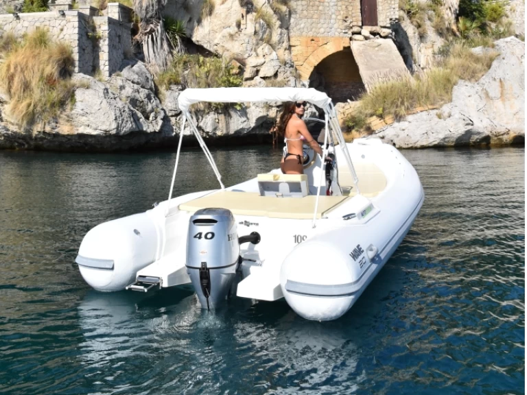 RIB rental in Palermo - Altamarea Wave 20