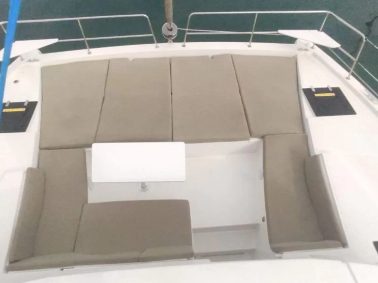 Yacht charter Alimos cheap Bali 4.2