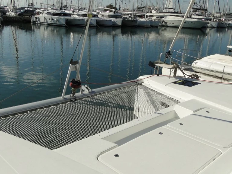 Catamaran rental with or without captain Fountaine Pajot Alimos