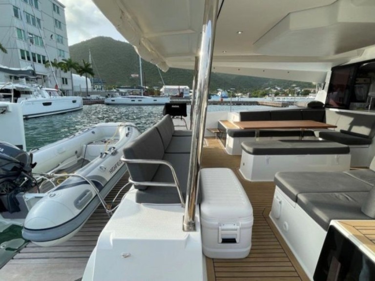 Rent a Fountaine Pajot Elba 45 Road Town