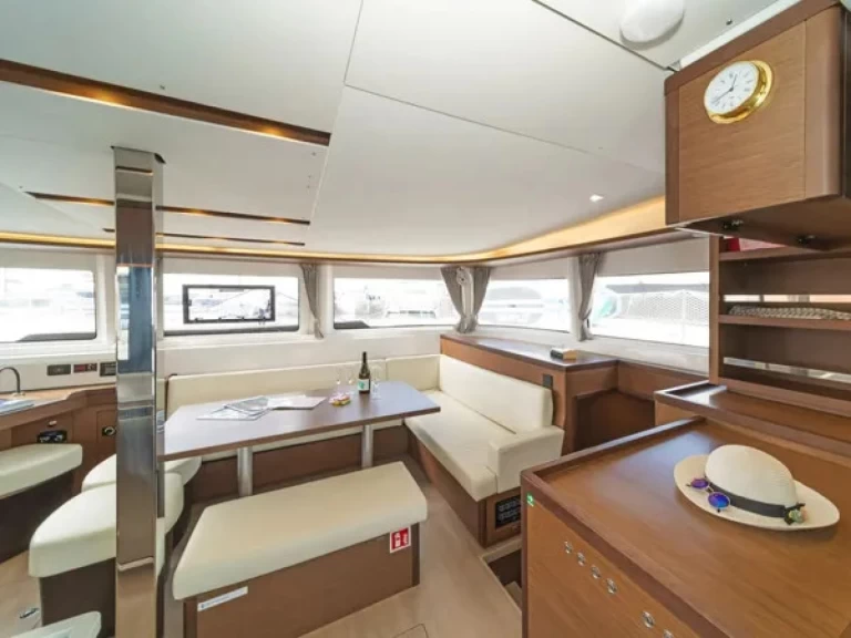 Catamaran rental in Alimos - Lagoon Lagoon 46