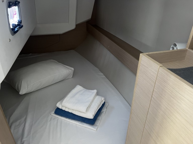 Sailboat rental with or without captain Bénéteau Volos