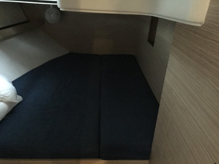 Rent a D&D Yacht D&D Kufner 54.2 Punat