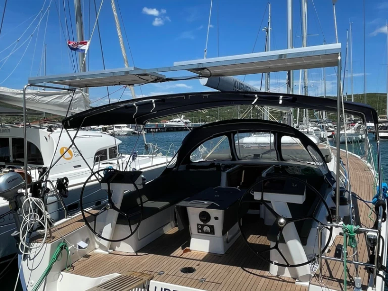 Sailboat rental in Trogir - D&D Yacht D&D Kufner 54.2