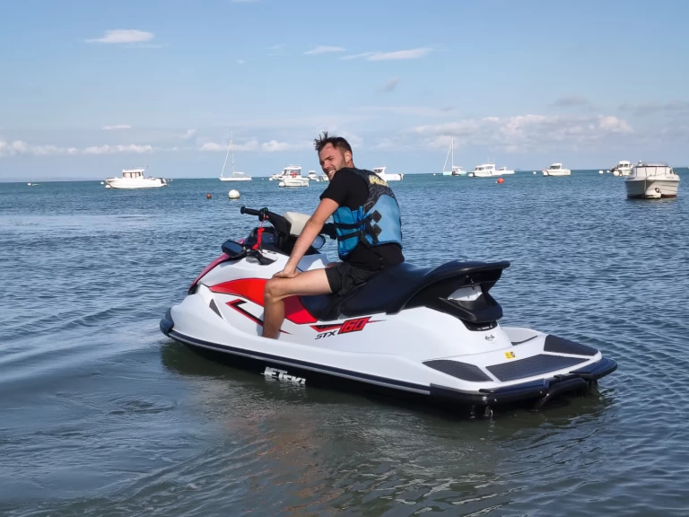 Jet ski rental in Saint-Malo - Kawasaki Stx 160