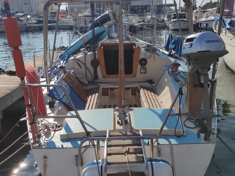 Bareboat Rental Sailboat Aubin with a boat licence