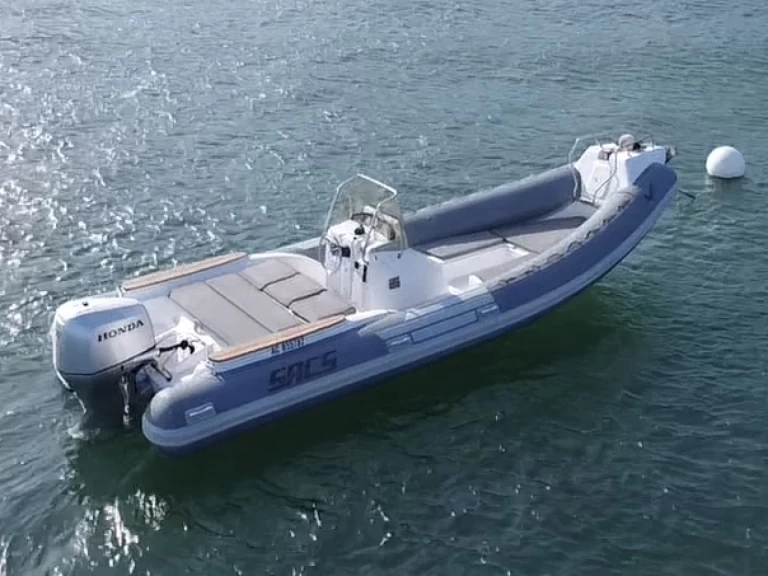 Bareboat Rental RIB Sacs with a boat licence