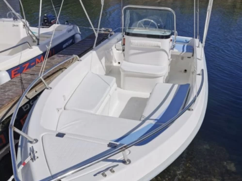 Motorboat for rent Marseille at the best price