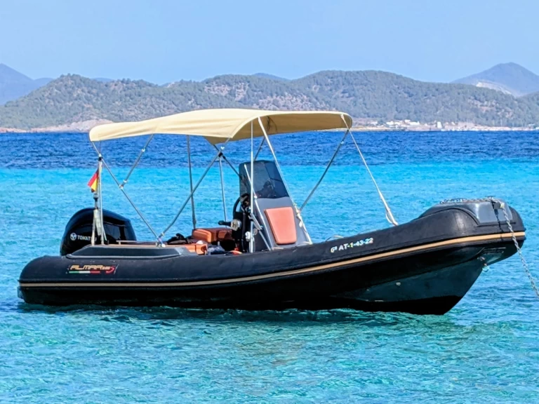 Rent a Almarine Almar 585 Marina Formentera