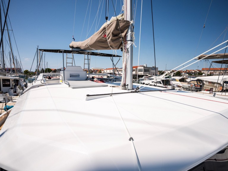 Catamaran rental in Pirovac - Dufour Dufour Catamarans 48 Sail