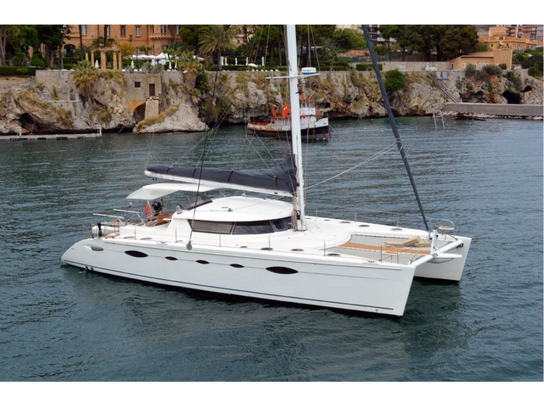 Rent a Fountaine Pajot Eleuthera 60 Capo d'Orlando
