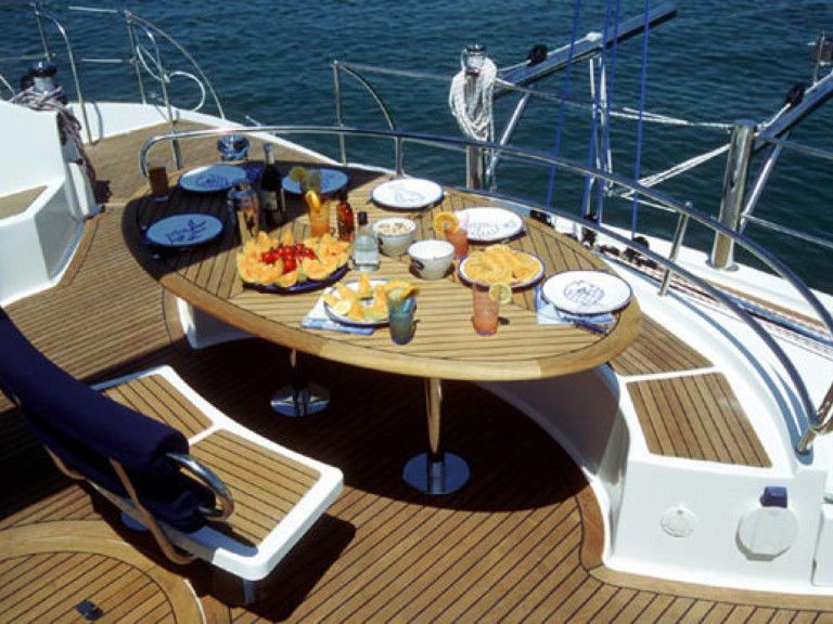 Boat rental Fountaine Pajot Eleuthera 60 in Capo d'Orlando on Samboat