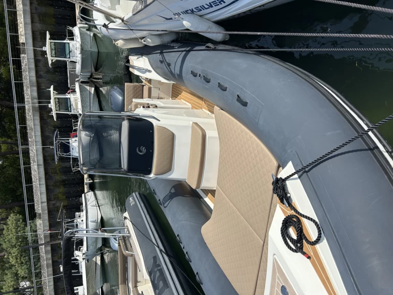 RIB for rent Lège-Cap-Ferret at the best price