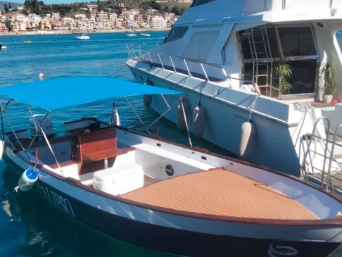 Yacht charter Giardini-Naxos cheap Lancia siciliana 