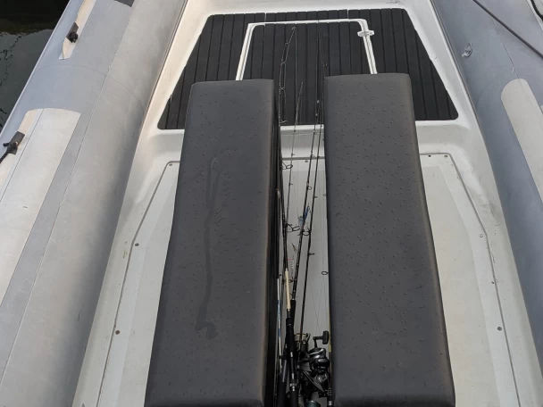 Bareboat Rental RIB Lomac with a boat licence